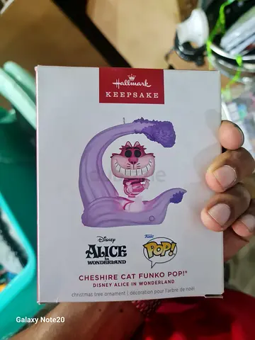 Hallmark Keepsake Disney Alice Cheshire Cat Funko Pop! Ornament (Boxed)
