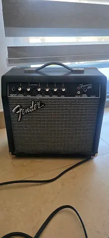 Fender Frontman 15G Guitar Combo Amp - Very Good Working Condition