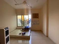 Spacious 1bhk split ac central gas family building with free parking available in butina