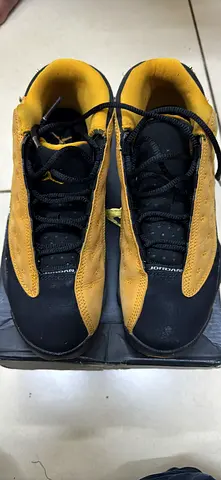 Air Jordan 13 Retro Low BG – Kids Size 5Y, Black/Yellow