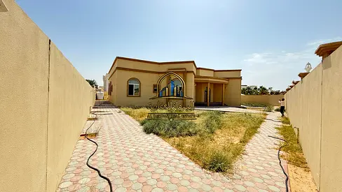 Luxury 5BHK Villa With Hall Majlis + Maidroom For Rent in Al Qarayen Sharjah