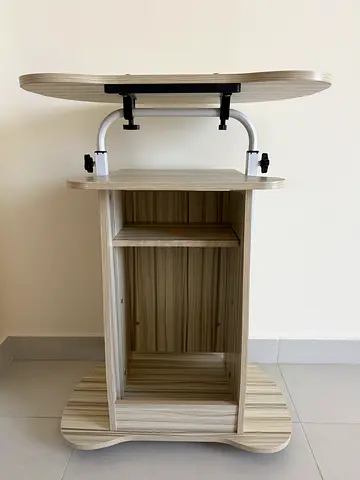 Height adjustable, portable laptop desk