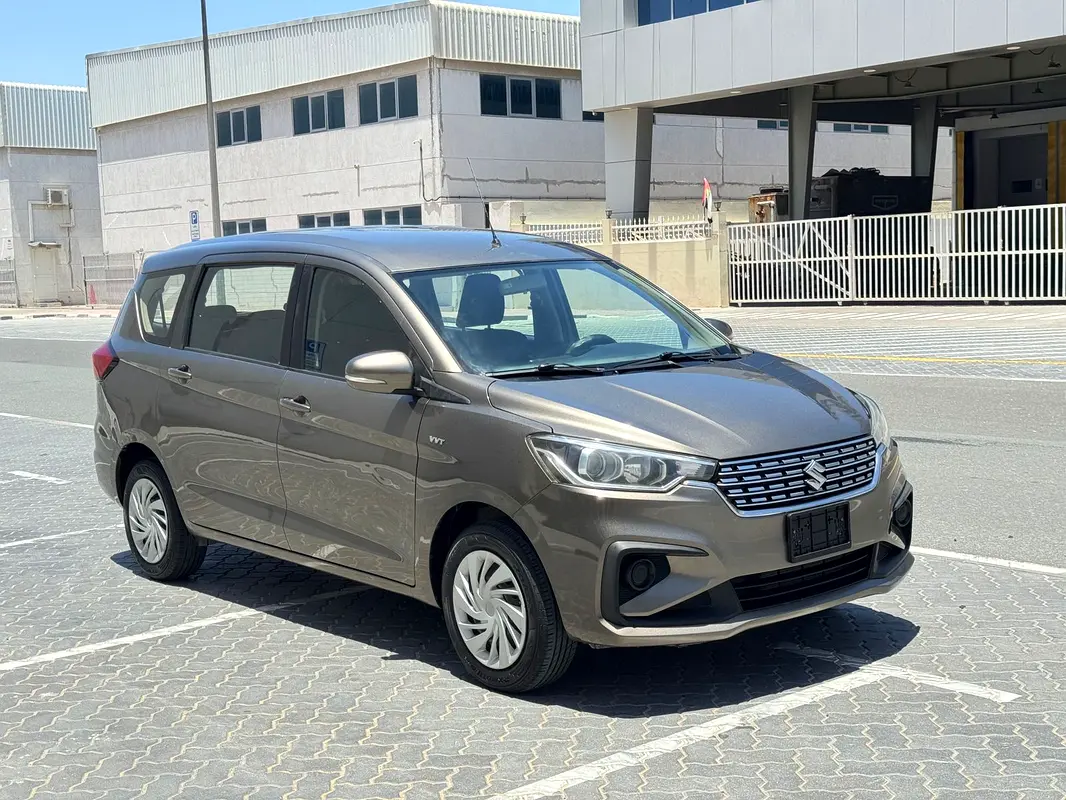 Suzuki Ertiga 2020 — photo 1 of 13