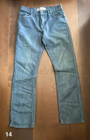 Lightweight blue denim jeans - size 14