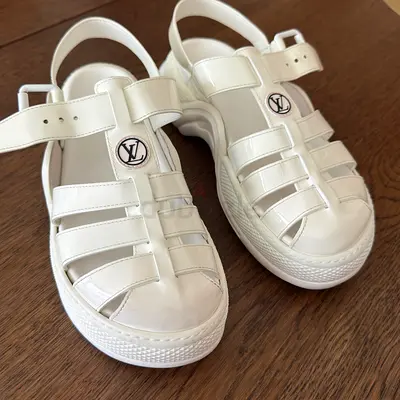 Louis vuitton White Patent Leather Fisherman Sandals with LV Medallion - Womens