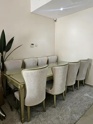 Dinning table