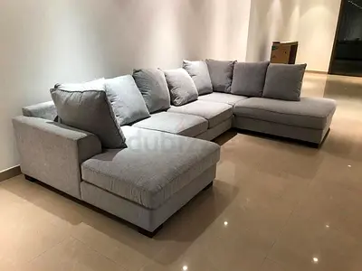 Selling brand new condition the one Kingston ushape sofa brand new condition neat