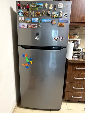 LG Stainless Steel Top-Freezer 393L Refrigerator - Great Working Condition