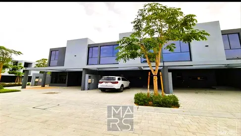 Spacious 4 bedroom l Maid room | Covered Parking | Luxurious amenities