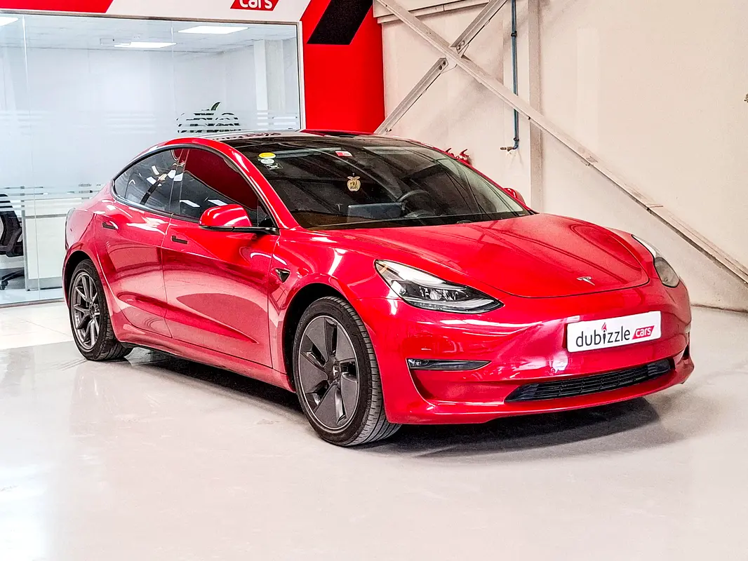 Tesla Model 3 2021 — photo 1 of 15