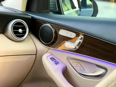 Mercedes-Benz GLC 300, миниатюра 14
