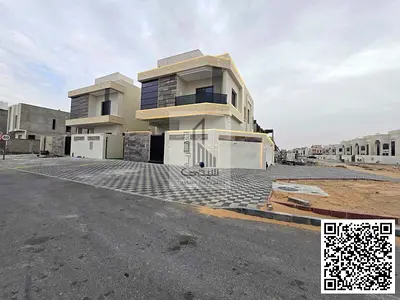 5-bedroom villa with luxurious custom finishes