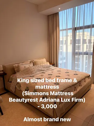 King size bed frame with Simmons Beautyrest mattress - Almost new
