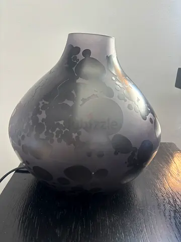 Glass table lamp