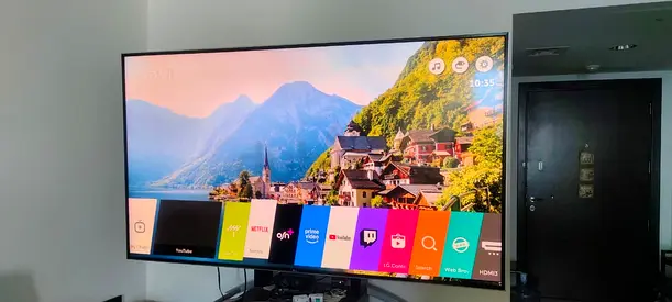 LG 86 inch Smart LED TV in Excellent Working Condition