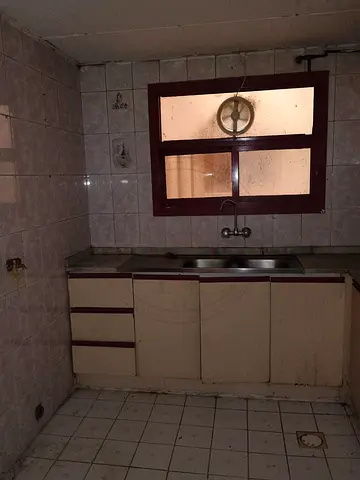 1 BHK Apartment window ac Central Gas Balcony CBHK Apartment Central ac Central Gas Balcony Rent 28 good flat family building Near Abu Sagar Park ha
