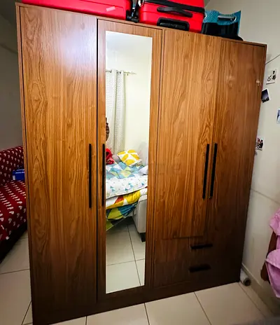 4 door wardrobe