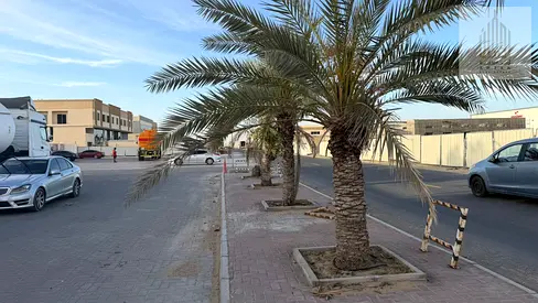 للبيع أرض صناعية مميزة في الباهية – عجمان