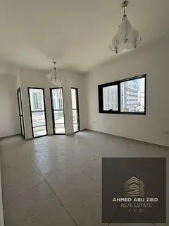 Master bedroom, large living room, practical kitchen, bathroom, high-end finishing, balcony with ope