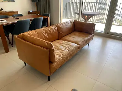 Selling luxury sofa three sets Cratebarrel Leather sofa like a new