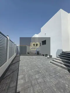 A unique opportunity: a brand new villa with a spacious area and excellent finishing in a quiet loca