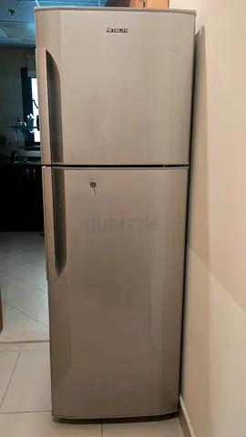 250 litres Hitachi Refrigerator