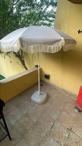 Umbrella outdoor garden (brand new)