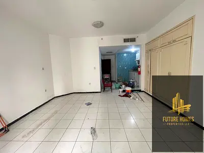 Chiller free studio with wardrobes on prime location