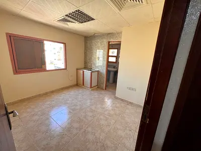 بالبستان استديو تكييف مركزي مساحه ممتازه ب 15 الف فقط مع تسهيلات بالدفع