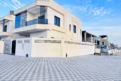 Luxury villa, prime location, registration fees included (negotiable)