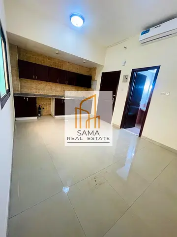 Spacious Studio Apartment || Neat And Clean Family Building on Road Side