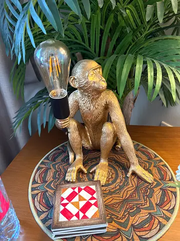 Monkey lamp