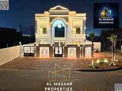 For sale: Classic corner villa on two streets with a large built-up area, price includes registratio