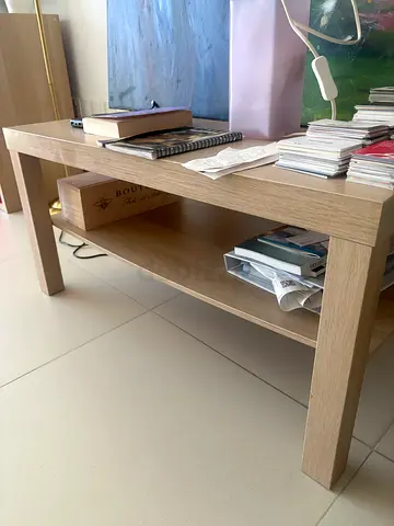 Light oak wooden coffee table good condition