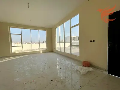 ONE FLOOR VILLA WITH 4 MASRER BEDROOMS AVAILABLE !