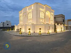 For those who appreciate luxury, a luxurious 5-bedroom villa with a rooftop terrace in Al-Aliya at a