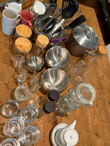 Assorted kitchenware bundle – pots, bowls, mugs, jars  utensils (used)