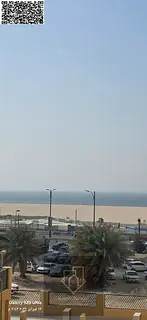 Apartment with direct sea view on the Palm Corniche