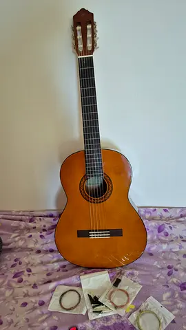 ΥΑΜΑHA C40 Classical Guitar vinyl - Good Condition