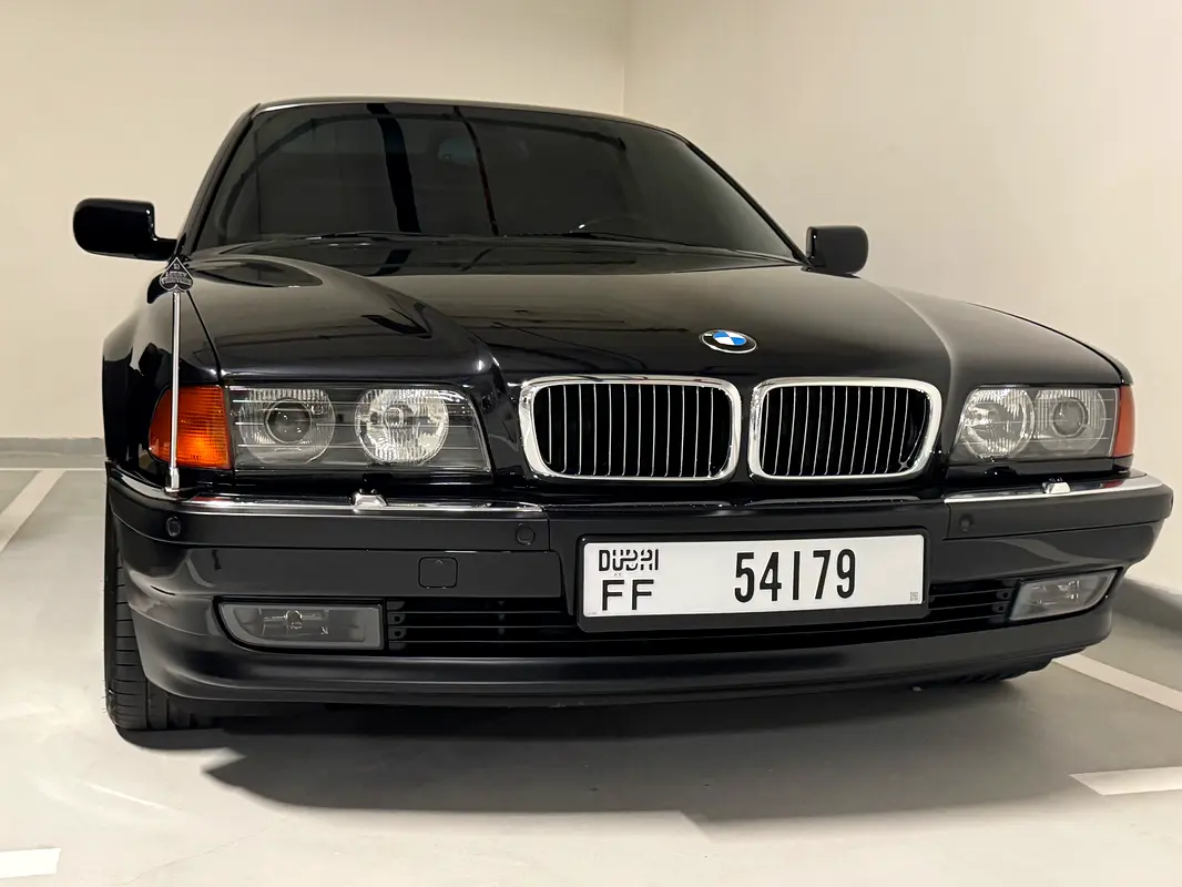 BMW 7-Series 1996 — photo 1 of 12