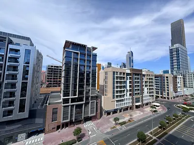1 month free Specious 2BHK - Near Metro - Good Finishing