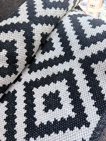 Cotton Handwoven Carpet 160*230