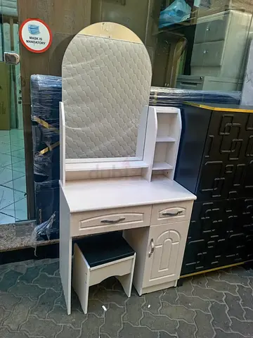 Dressers  Vanities brand new