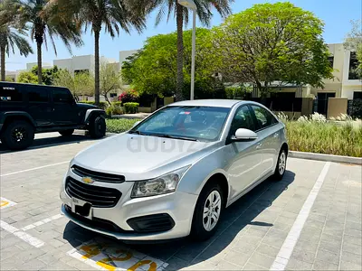 Lady used Chevrolet Cruze 2017 GCC