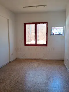 Cheaper offer of the weak 1bhk just in 28k near to Abu shagara park Al qasimia sharjah