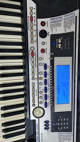 Yamaha PSR-550 keyboard
