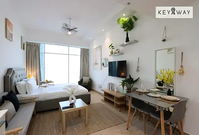 Modern Studio | Park View | Furnished | Near Malls