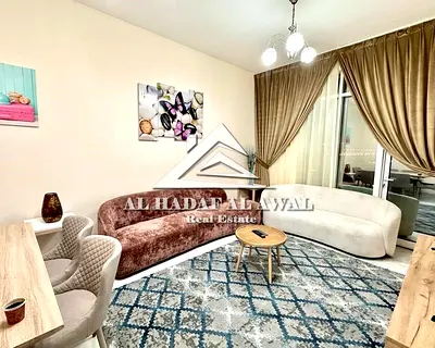 شقة غرفة وصالة / مفروشة بالكامل / مع انترنت مجاني