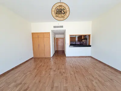 Luxurious and Spacious Chiller Free Studio Apartments Full Facilities