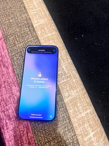 iPhone 17pro max - locked